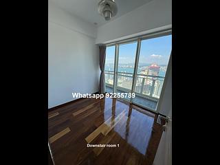 Soho - Centrestage 05