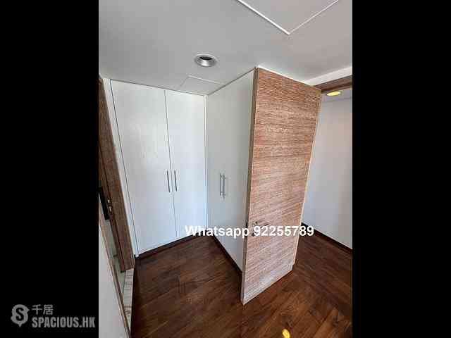 Soho - Centrestage 28