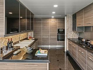 Repulse Bay - Fairmount Terrace 10