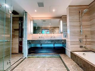 The Peak - Kellett House 08