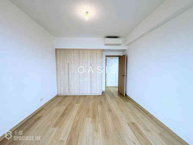 Mid Levels Central - Clovelly Court 06