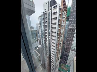 Central - One Central Place 29