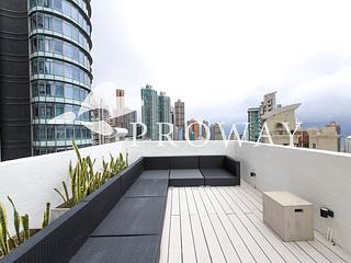 Soho - Caravan Court 03