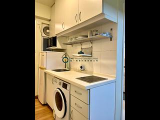 Sheung Wan - 185, Wing Lok Street 03