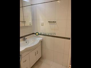 Sheung Wan - 185, Wing Lok Street 04