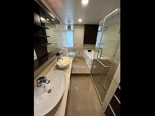 Chung Hom Kok - Hillgrove 06