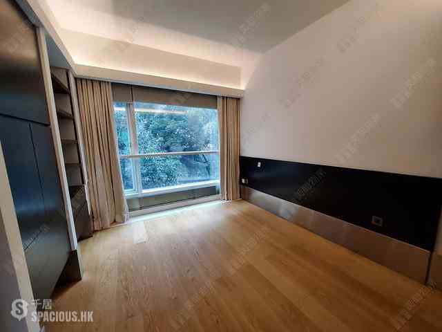 Mid Levels Central - Bo Kwong Apartments 02