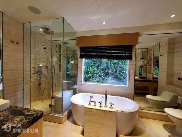 Mid Levels Central - Bo Kwong Apartments 11