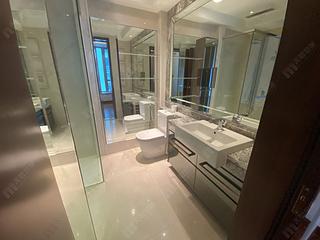 Wan Chai - The Avenue Phase 2 Block 2 03