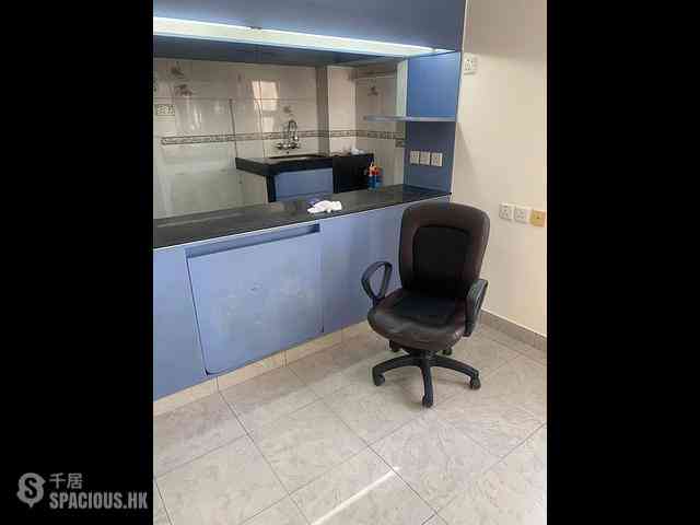 Sai Wan Ho - Ellen Building 02