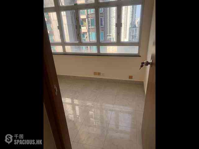Sai Wan Ho - Ellen Building 06