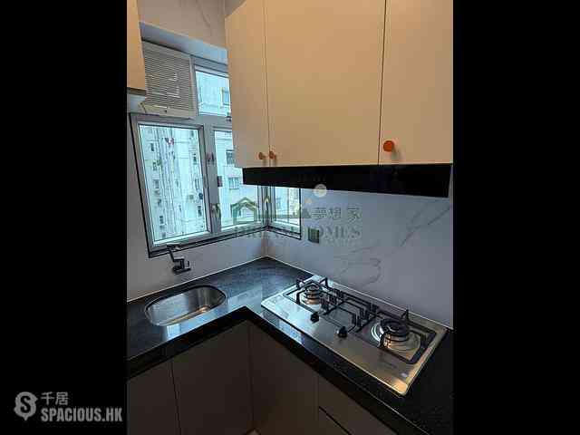 Soho - Sunrise House 04