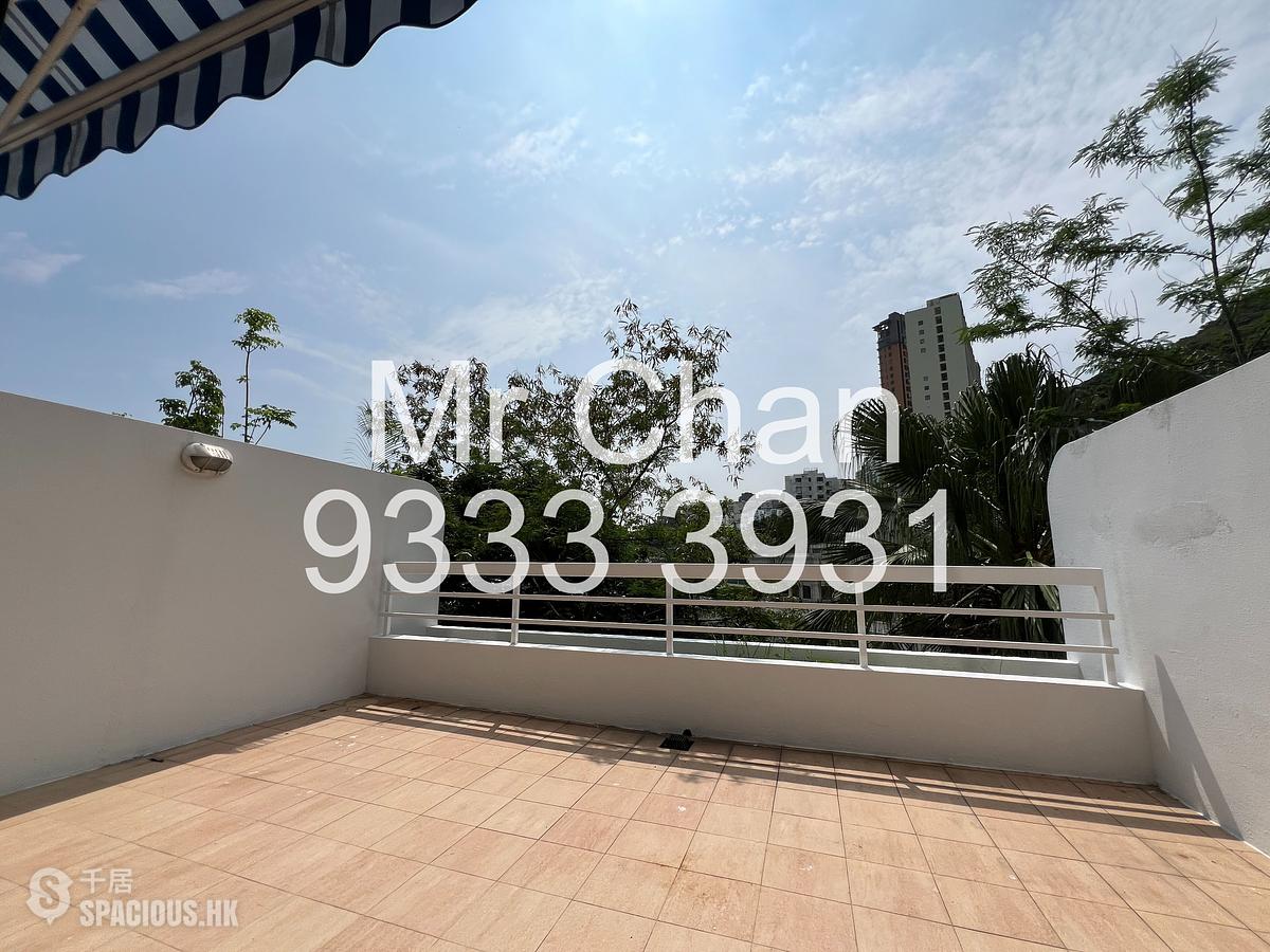 Repulse Bay - Burnside Estate 01