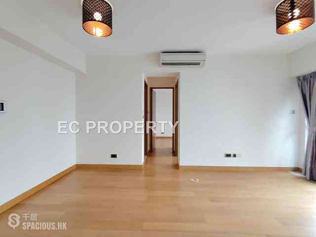 Sai Ying Pun - The Nova 03