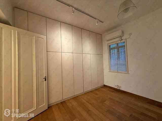 Mid Levels Central - Hong Lok Mansion 09