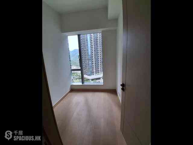 Lohas Park - Lohas Park Phase 12C Grand Seasons Tower 1A 06