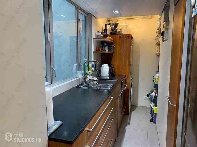 Wan Chai - Phoenix Court Block 2 23