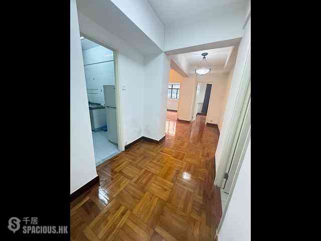 Causeway Bay - Kwong On Building 02