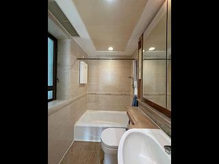 Hung Hom - Royal Peninsula 14