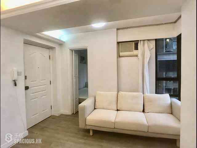 Soho - Lilian Court 01