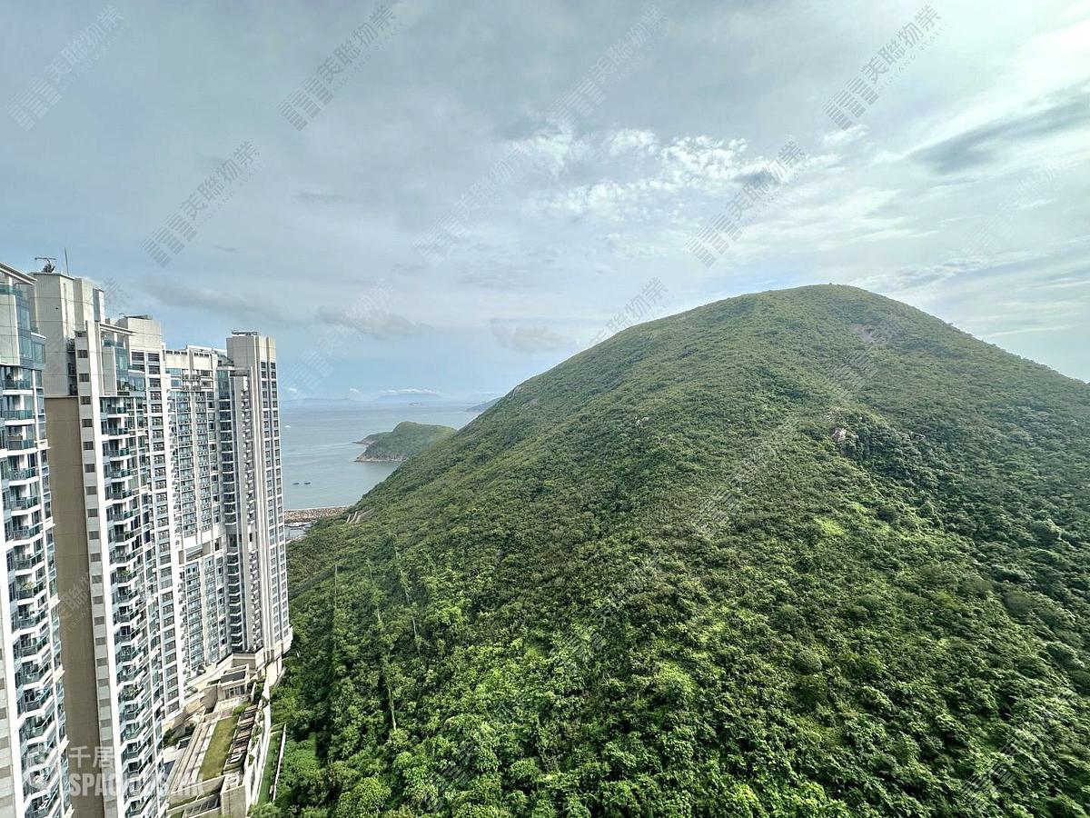 Ap Lei Chau - Larvotto 01