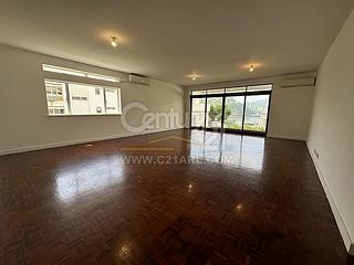Deep Water Bay - Deepdene Block B 12
