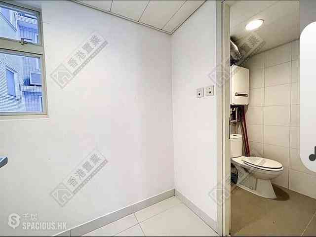 Soho - Centrestage 06
