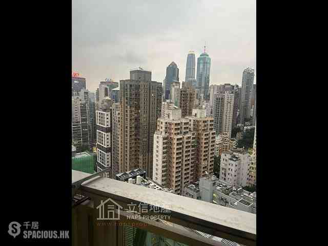 Sai Ying Pun - Centre Place 09