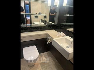 Sai Ying Pun - Centre Place 12