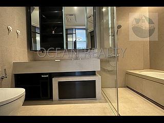 Clear Water Bay - Mount Pavilia 09
