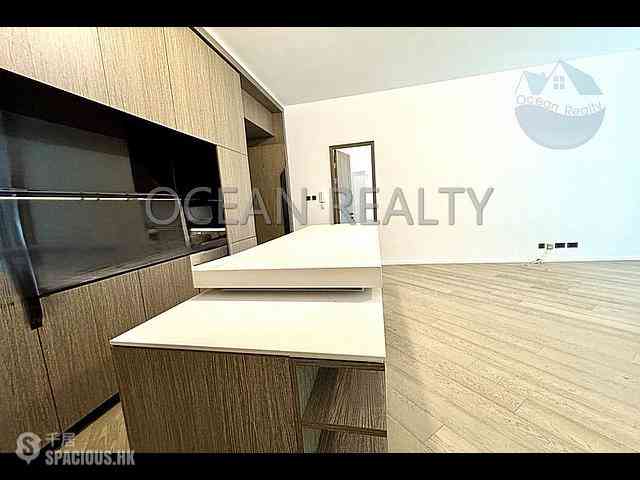 Clear Water Bay - Mount Pavilia 06