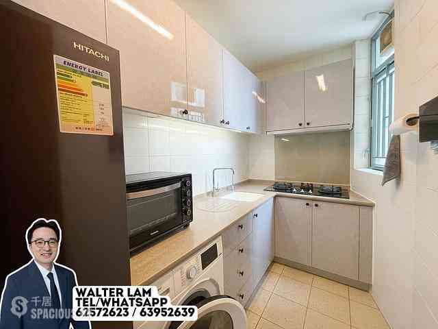 Tung Chung - Seaview Crescent Block 5 08