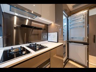 Gold Coast / So Kwun Wat - Mori 04