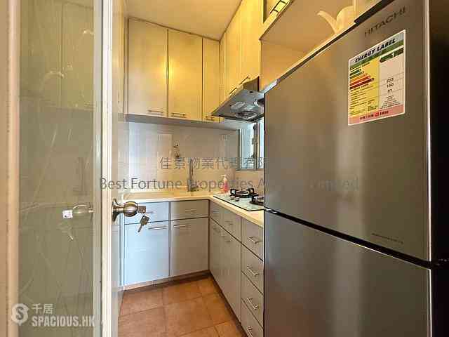 Kennedy Town - Harbour View Garden Block 3 07