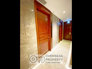 Wan Chai - The Avenue Phase 2 06