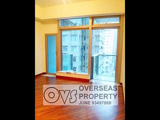 Wan Chai - The Avenue Phase 2 09