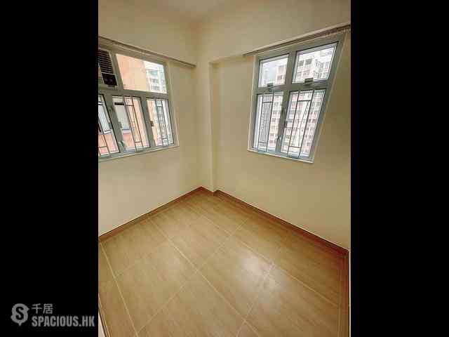 Sai Wan Ho - Hoi Ning Building 08