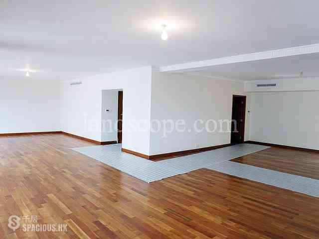 Mid Levels Central - Estoril Court 02