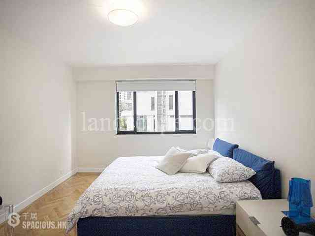 Repulse Bay - 9-10, Headland Road 08