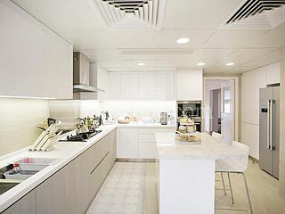 Repulse Bay - 9-10, Headland Road 11