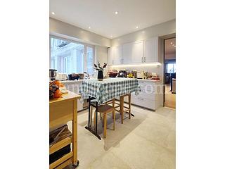 Stubbs Road - Villa Monte Rosa 06