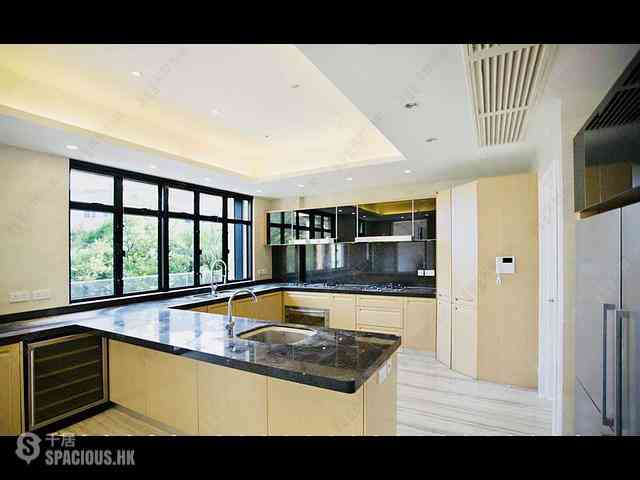 The Peak - 21, Coombe Road 08