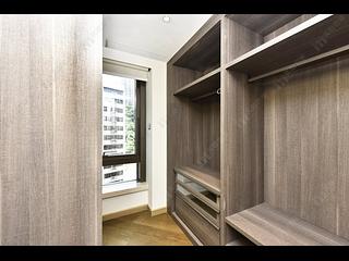 Mid Levels Central - 3, MacDonnell Road 06