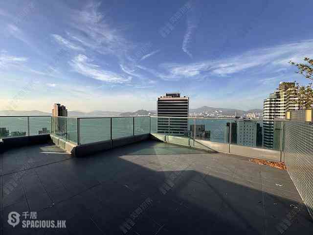 Shek Tong Tsui - Novum West 03