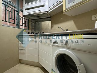 Sheung Wan - Queen's Terrace 14