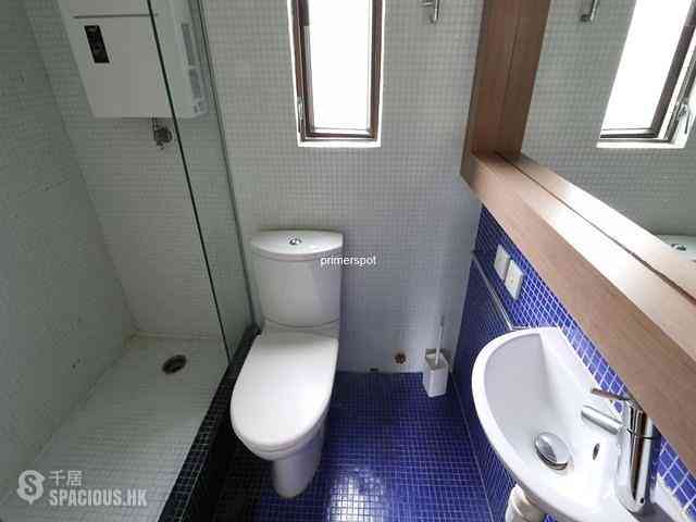 Wan Chai - Hoover Towers Block 2 05