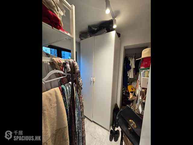 Sheung Wan - The Bellevue Place 09