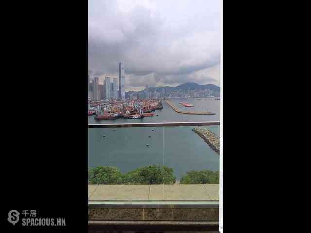 Tai Kok Tsui - One Silversea Tower 2 01