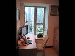 Sai Ying Pun - Centre Place 12