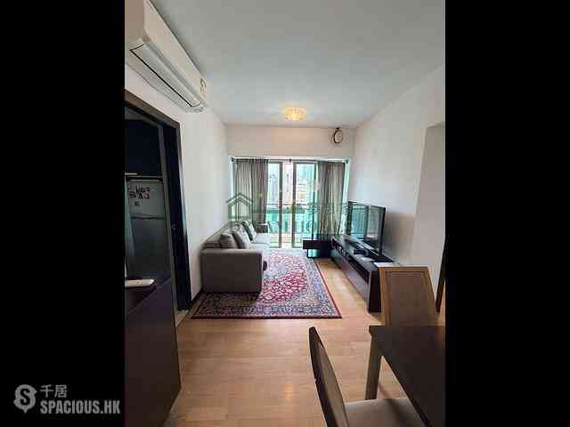 Sai Ying Pun - Centre Place 01
